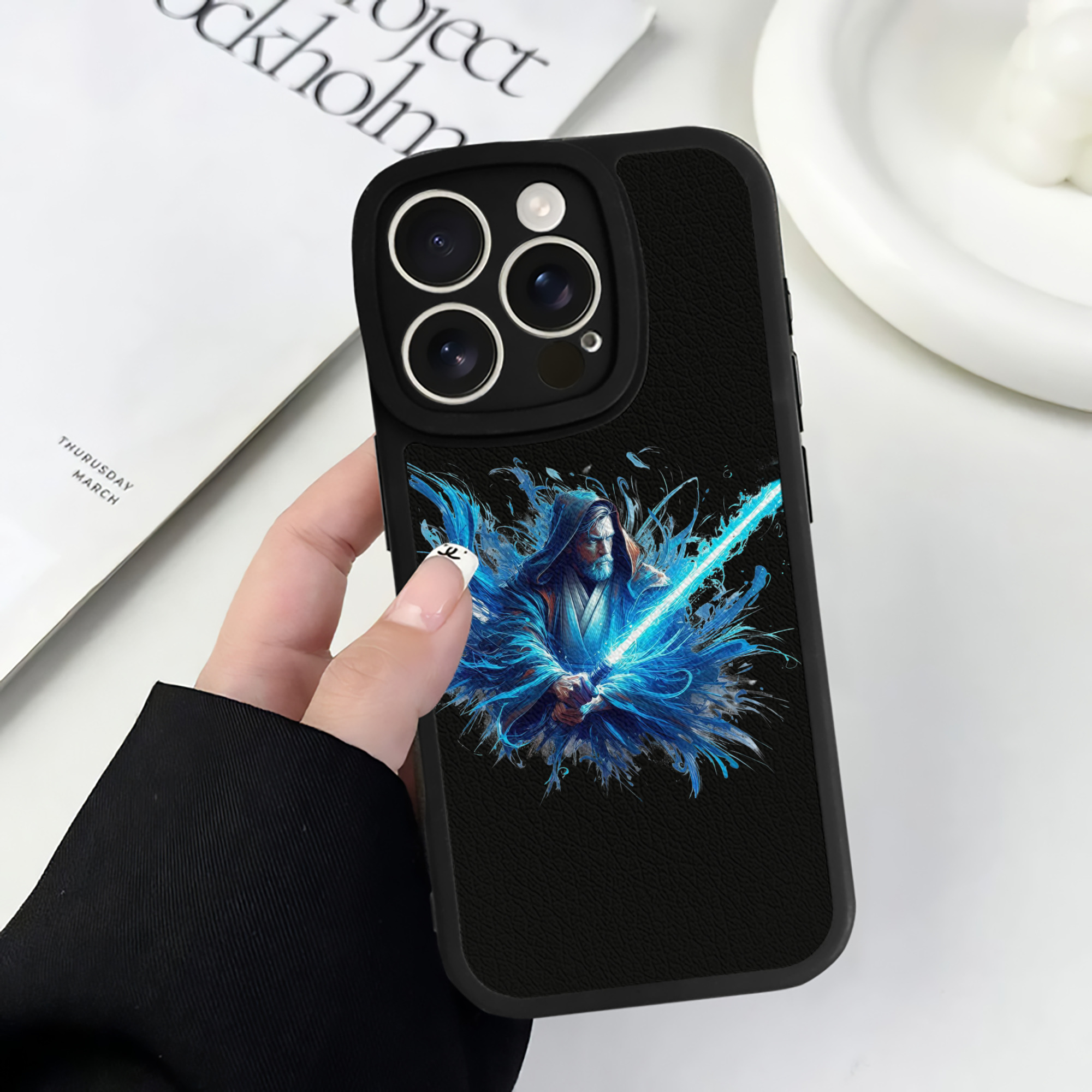 （画像用） スター・ウォーズ Star Wars 【iPhone 16シリーズ対応】シリコンスマホケース（レザー調） 材質：シリコン